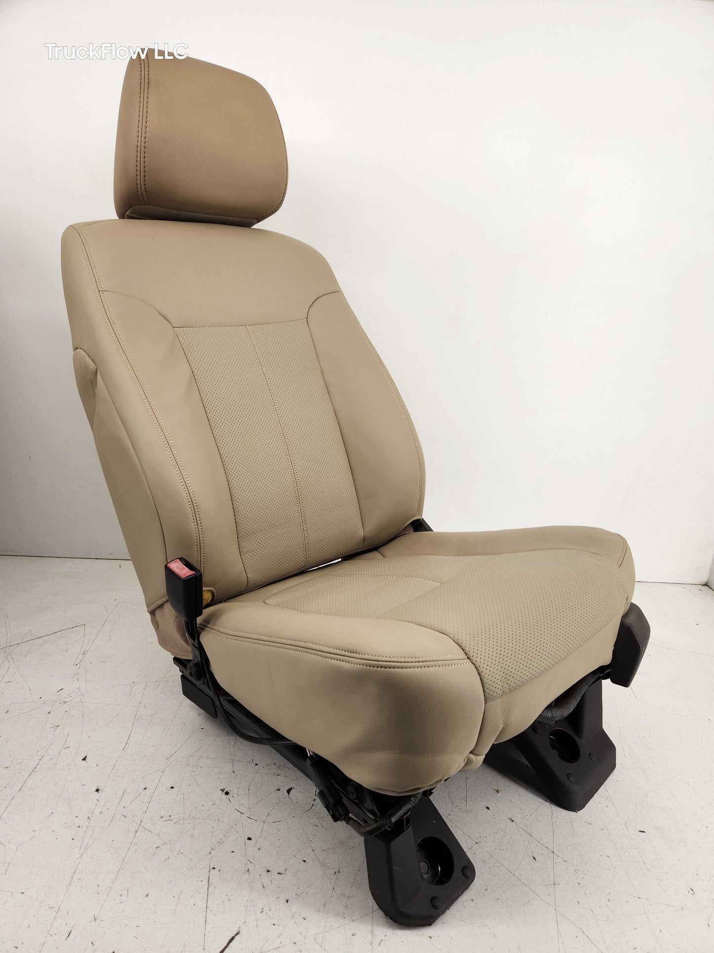 2011-2016 Ford F250 F350 F450 Lariat Front Bucket Seats Power Heated Cooled Tan (Adobe)