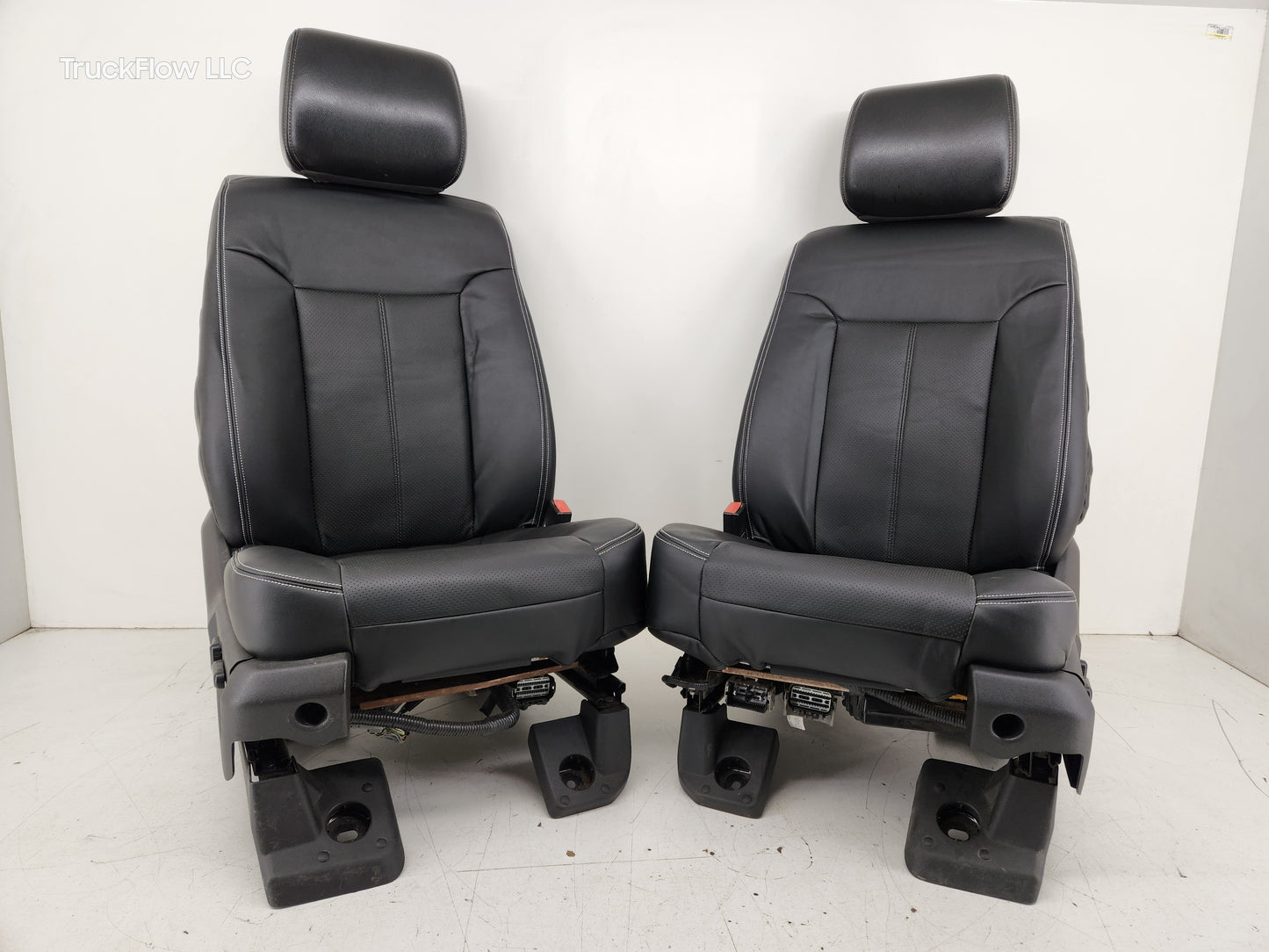 2011-2016 Ford F250 F350 F450 Lariat Front Bucket Seats Power Heated Cooled Black