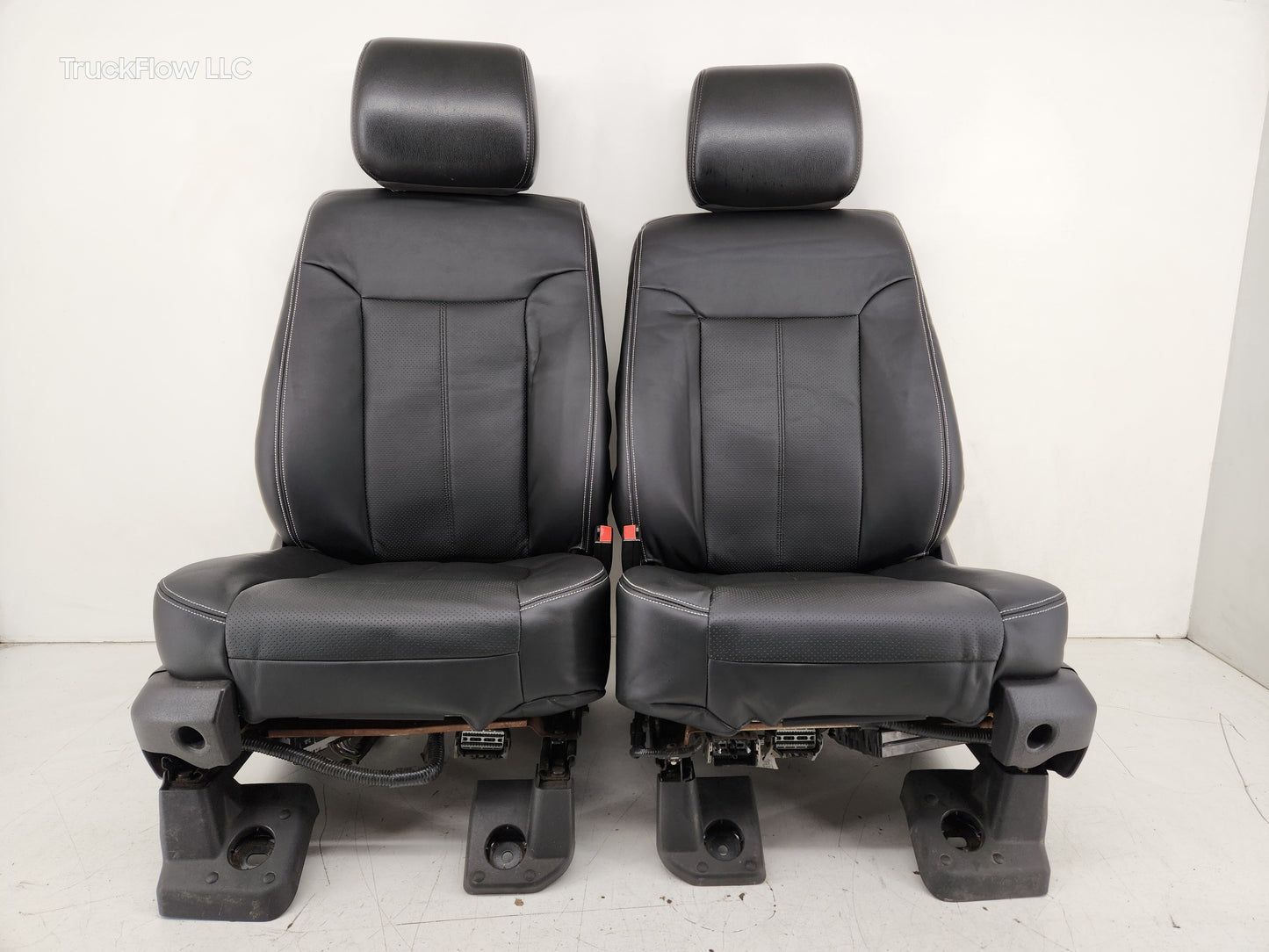 2011-2016 Ford F250 F350 F450 Lariat Front Bucket Seats Power Heated Cooled Black