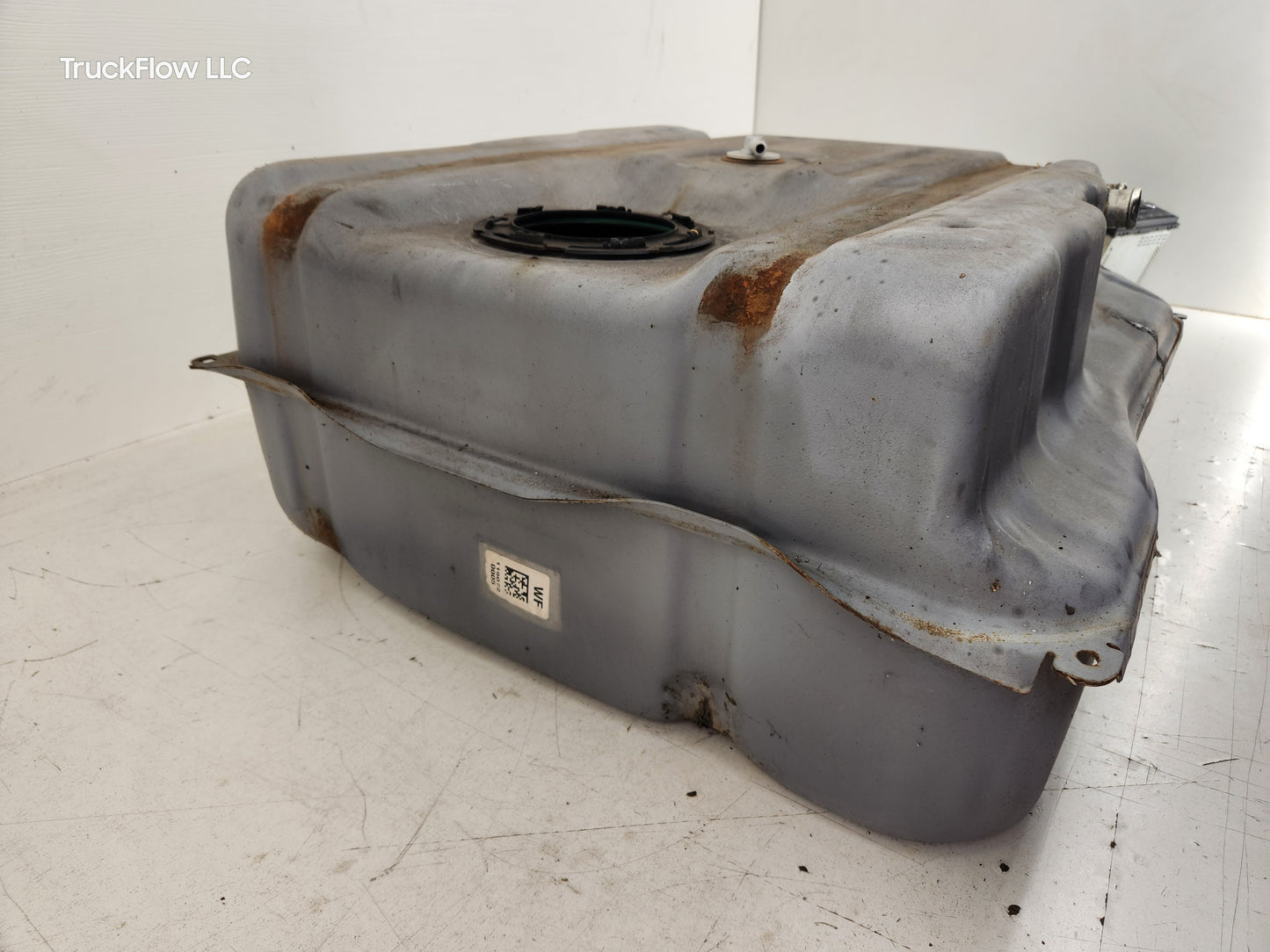 2011-2016 Ford F450 F550 Super Duty 6.7L Diesel Fuel REAR Tank Narrow Frame 40 Gal