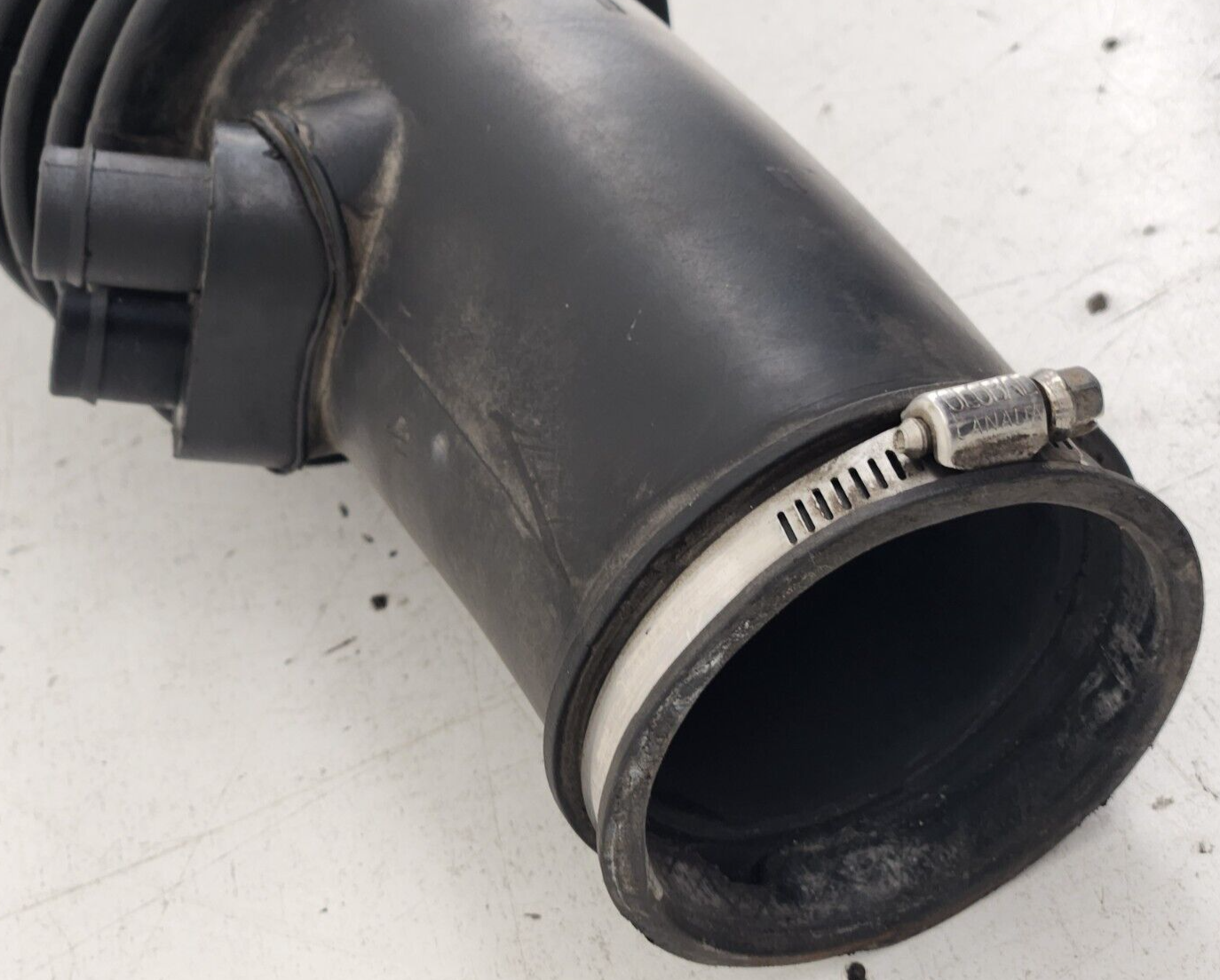 1999-2001 Ford F250 F350SD 5.4 Air Cleaner Filter Box Tube Intake Assembly OEM