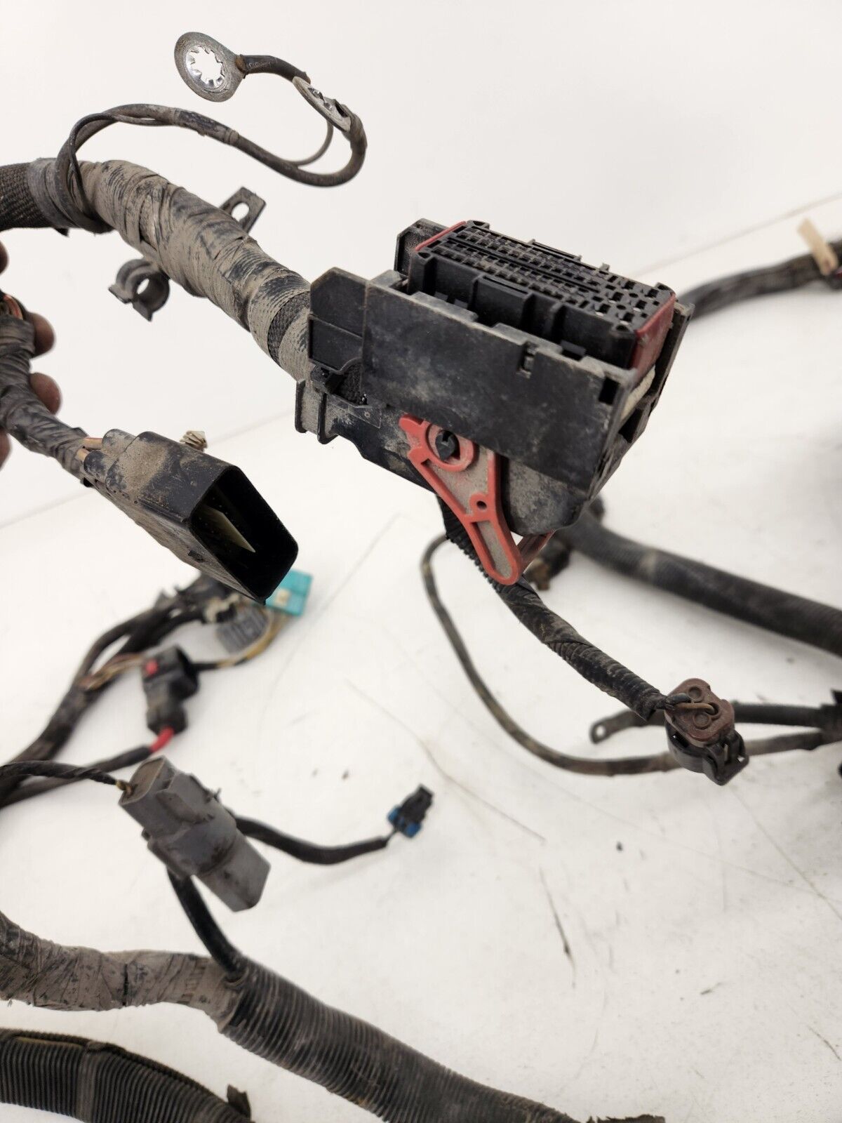 2009 Ford F350 SD 6.4L ZF6 Narrow Frame Engine Bay Harness Under Hood Harness