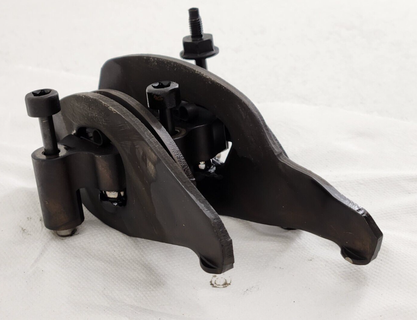 11-16 Ford F250-F550 SD 6.7 Exhaust Intake Rocker Arm Assembly RH BC3Q-6A585-AD