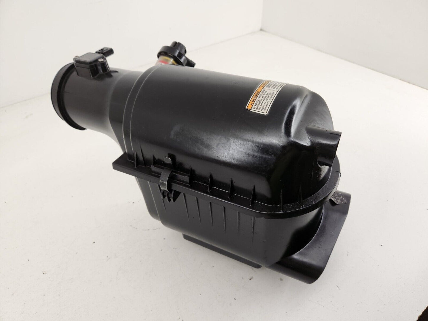 2008-2010 FORD 6.4L POWERSTROKE DIESEL STOCK INTAKE AIR BOX OEM