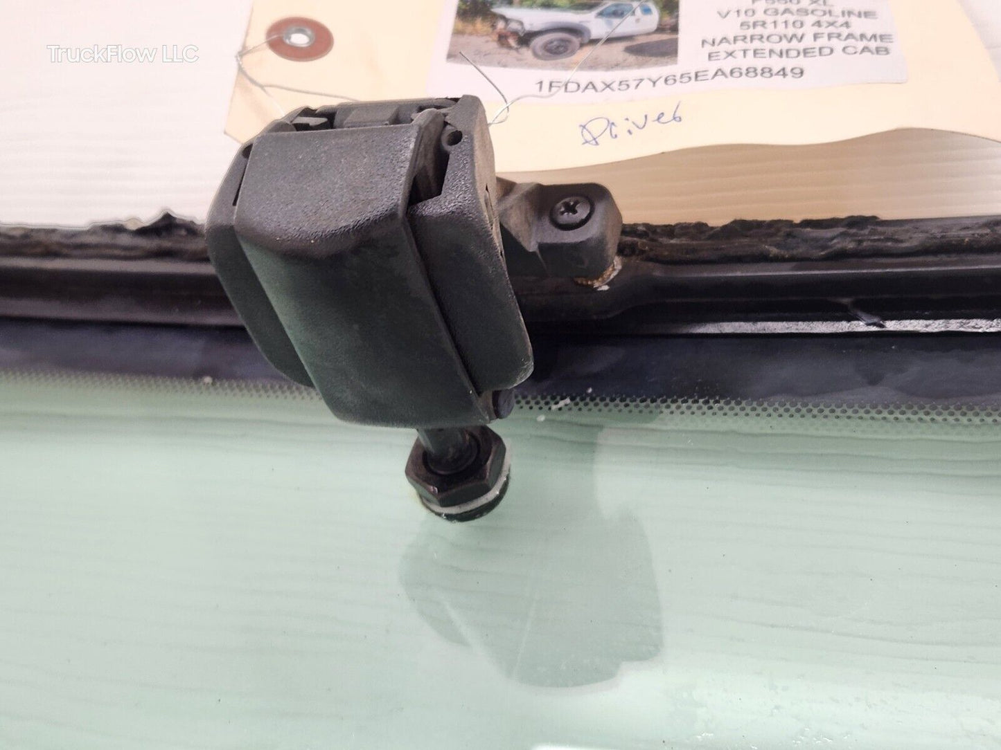 1999-16 FORD F250 F350 EXT CAB LEFT REAR DOOR MOVEABLE WINDOW ASSEMBLY+SEAL OEM