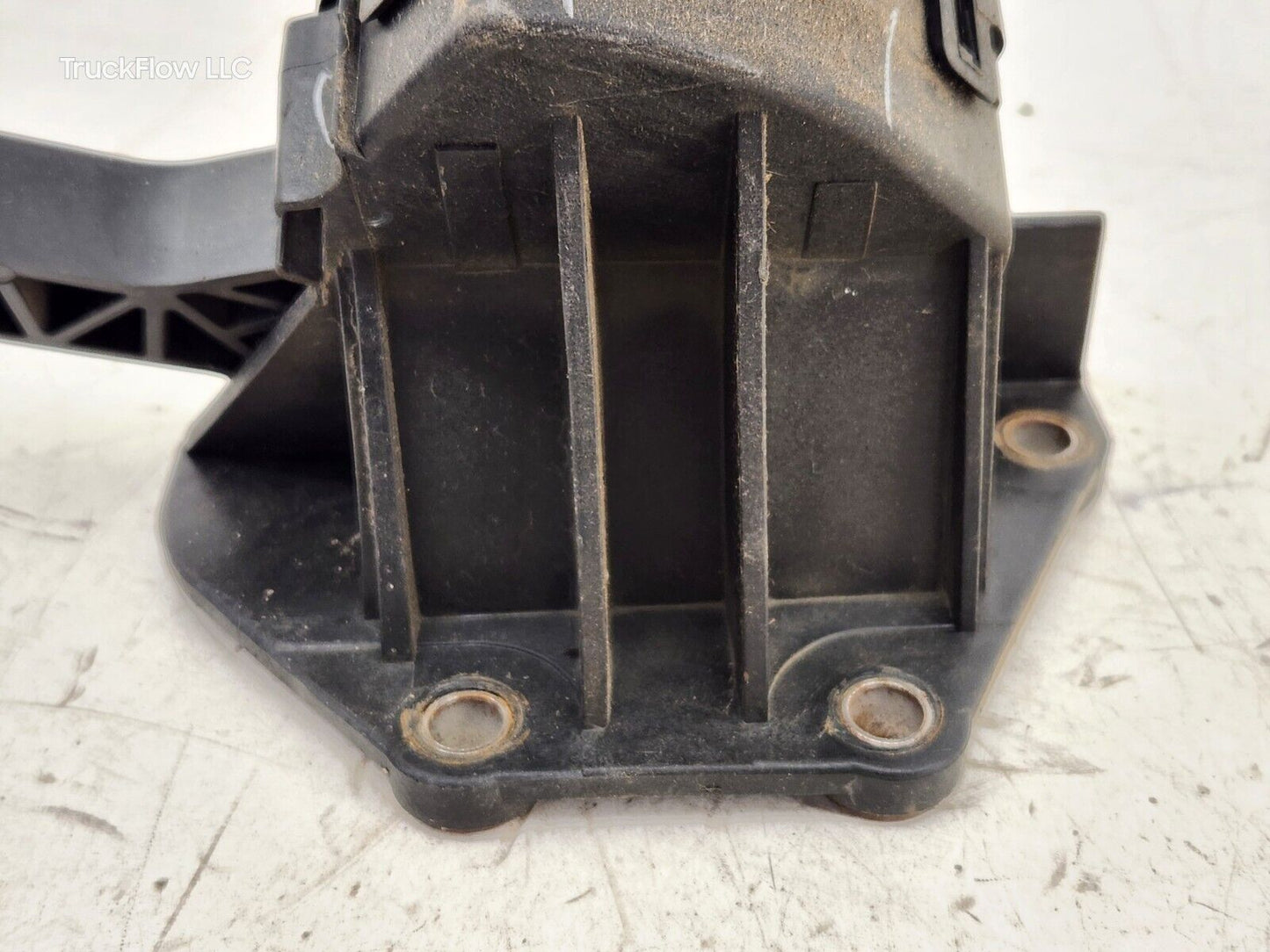 2011 Ford F250 F350 F450 Accelerator gas Pedal 6.2L or 6.7L BC3A-9F836-DD