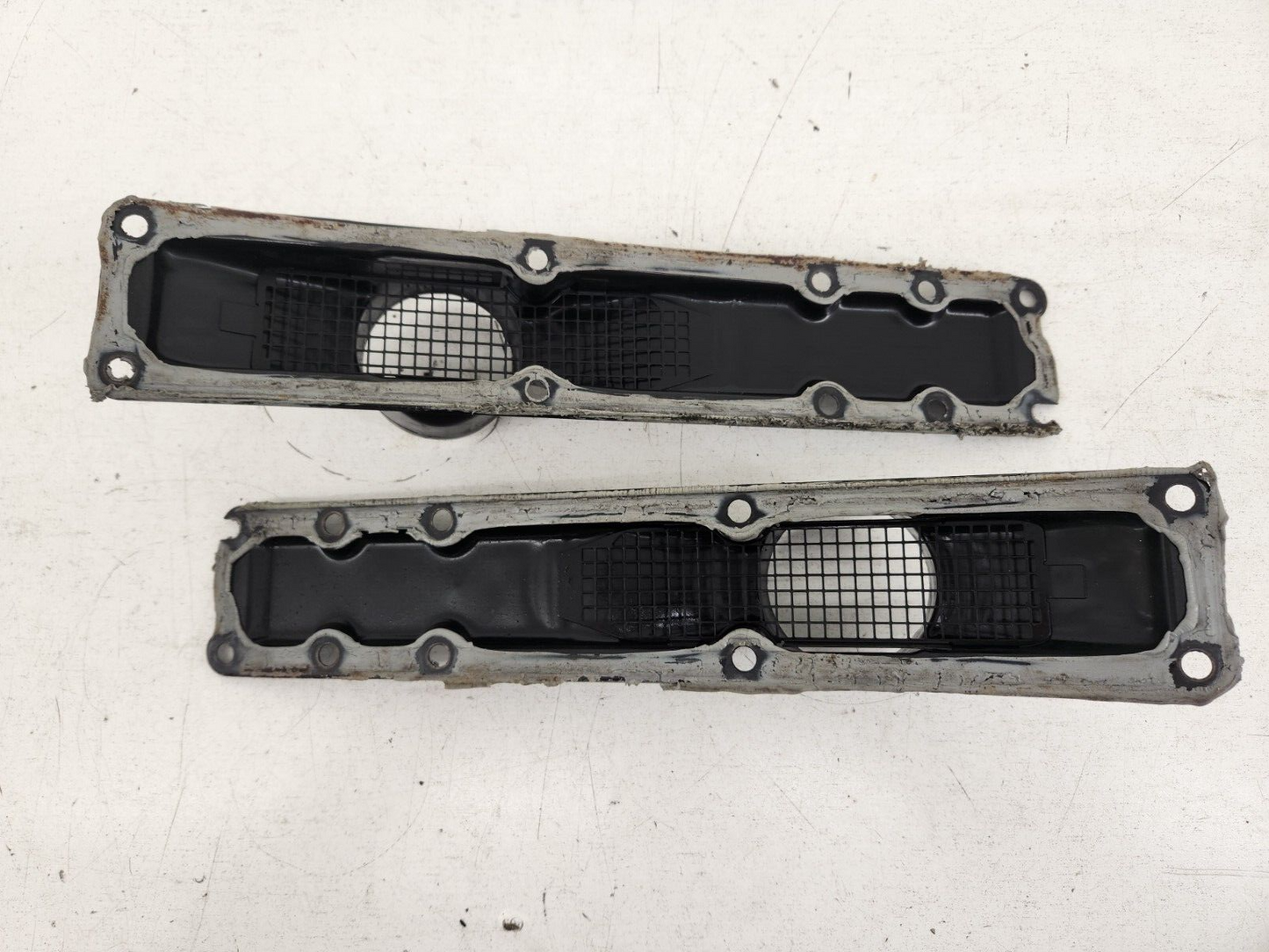 1999.5-03 Ford F250 F350 7.3L Diesel Intake Plenum set of 2 OEM