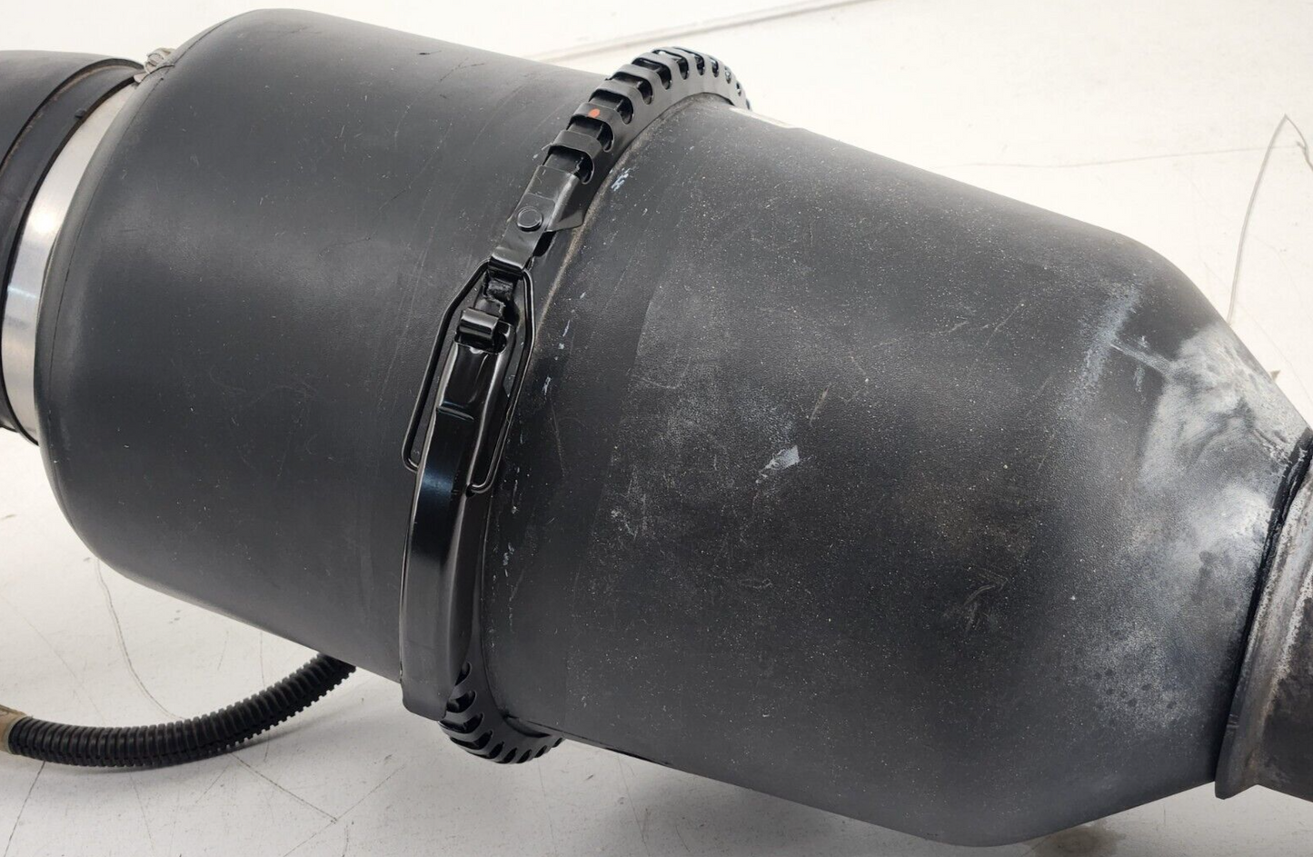 1999-2001 Ford F250 F350SD 5.4 Air Cleaner Filter Box Tube Intake Assembly OEM