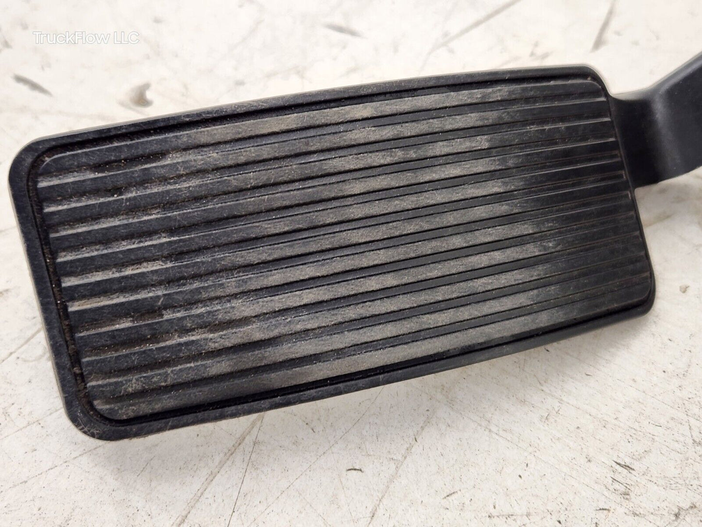 2011 Ford F250 F350 F450 Accelerator gas Pedal 6.2L or 6.7L BC3A-9F836-DD