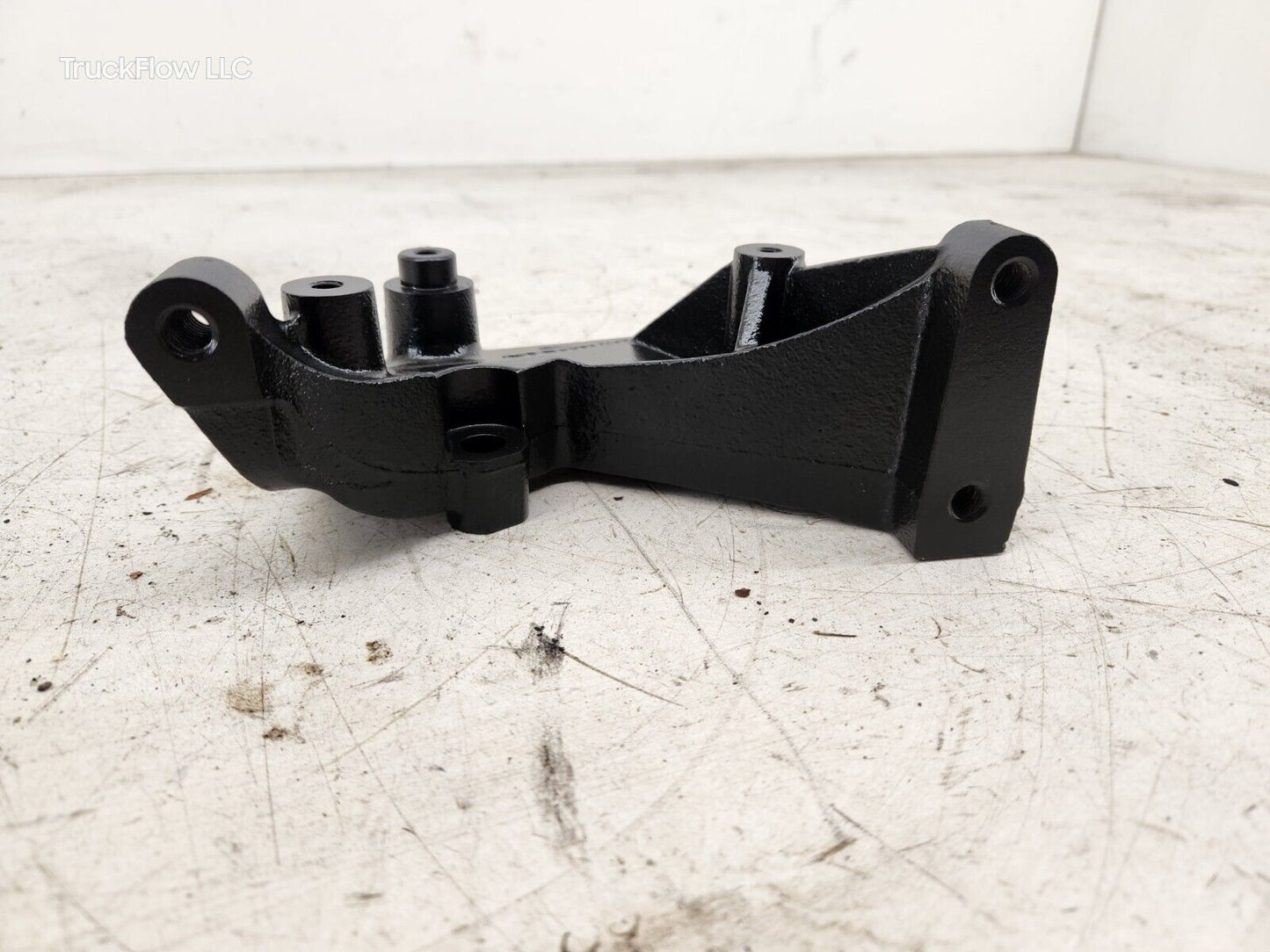 OEM FORD 6.0L POWERSTROKE SECONDARY ALTERNATOR BRACKET 3C2E-10039-AB