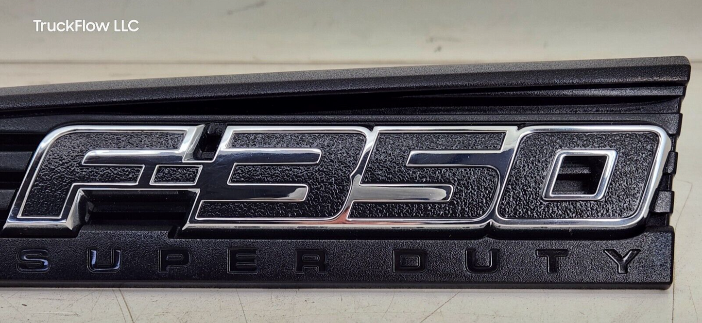 2011-2016 FORD F350 Super Duty XL LH Left Driver Side Fender Emblem Used OEM