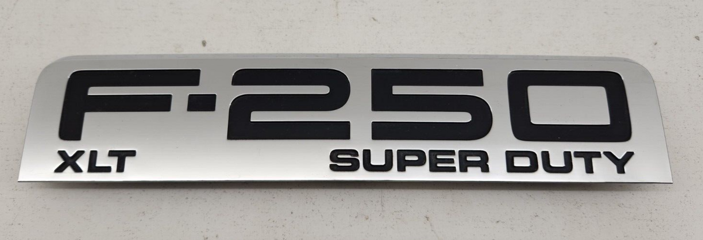 08 09 10 Ford F250 XLT Front Fender Badge LH RH Emblem Plate Logo Super Duty OEM