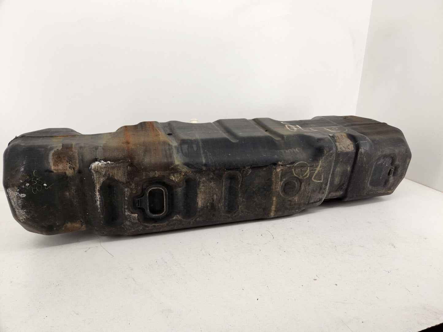 2005-2010 Ford F250 F350 Super Duty Gas Fuel Tank Long Bed