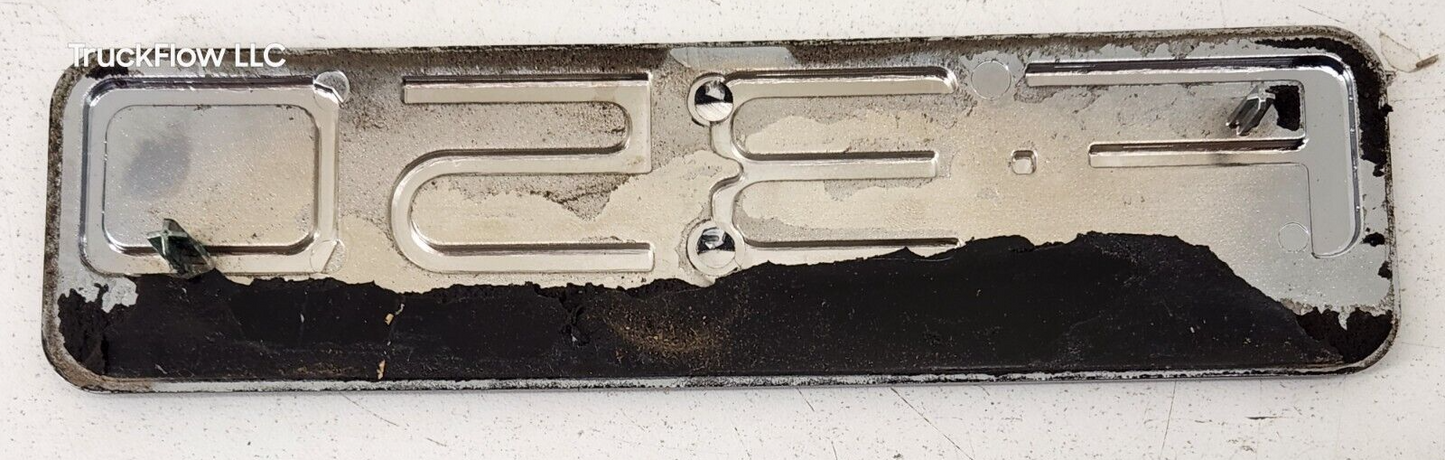 1997-2004 FORD F350 LARIAT SUPER DUTY SIDE FENDER EMBLEM LOGO BADGE OEM