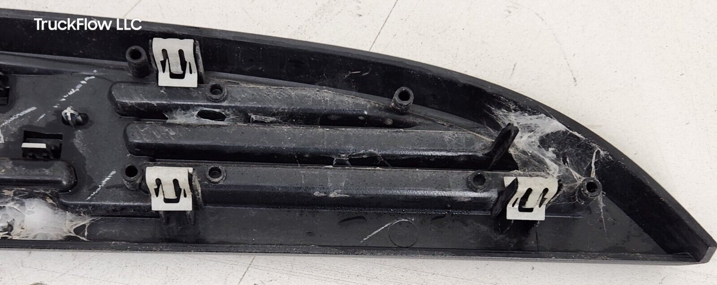 2011-2016 FORD F350 Super Duty XL LH Left Driver Side Fender Emblem Used OEM