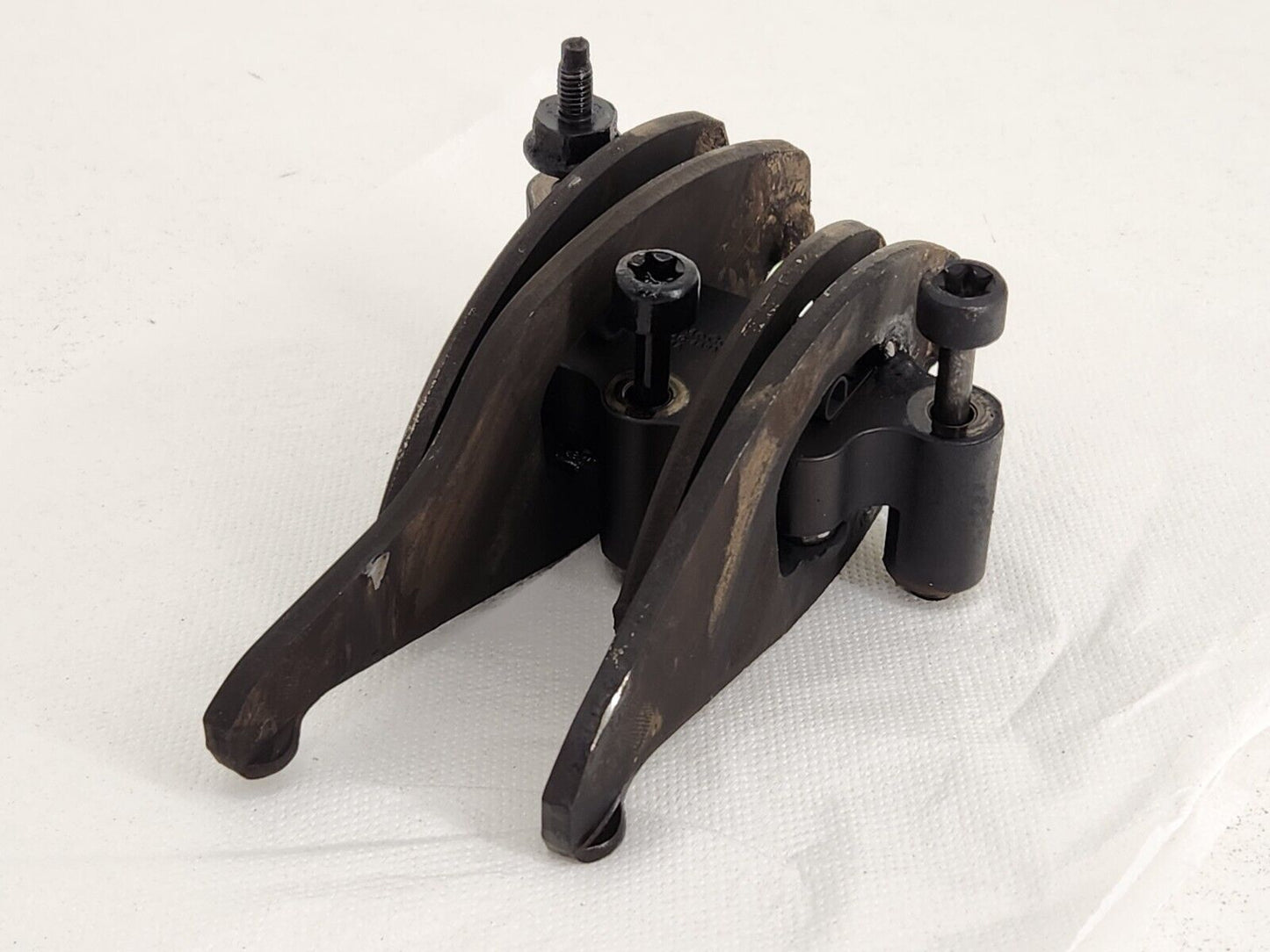 11-16 Ford F250-F550 SD 6.7 Exhaust Intake Rocker Arm Assembly LH BC3Q-6A585-BD