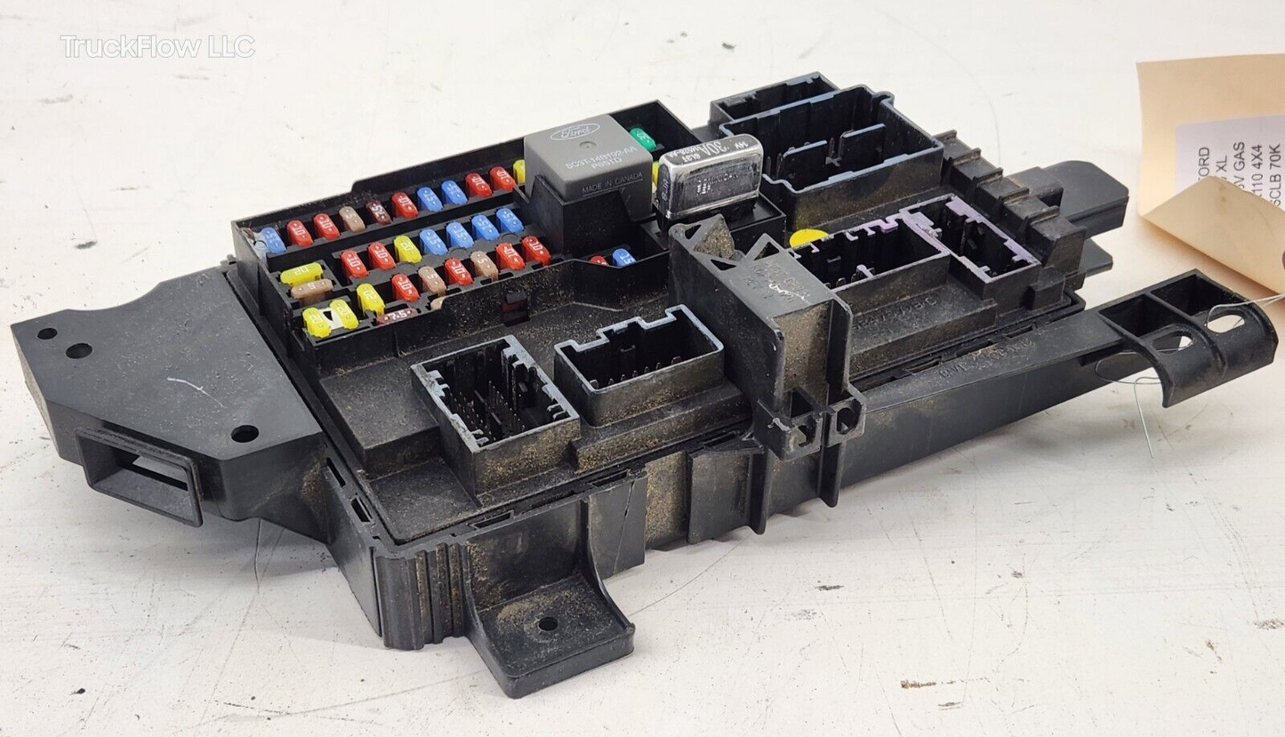 2008-10 Ford F250 Body Control Module Fuse Relay Junction Box BCM 7C3T-15604-AA