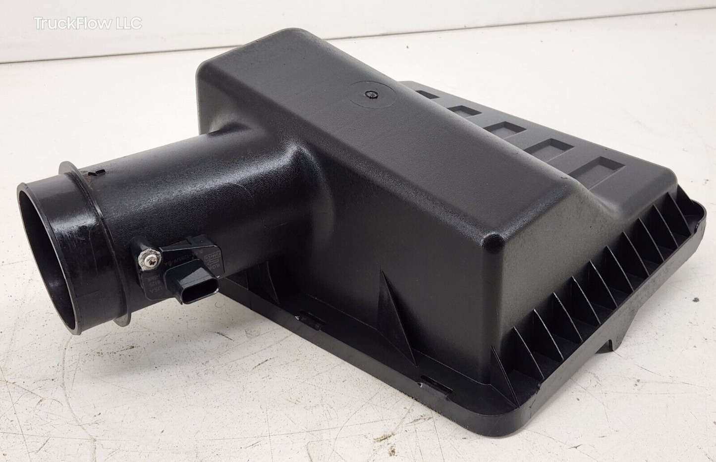 2008 Ford F250 5.4 Intake Air Filter Airbox Cover Lid Housing w/ MAF Sensor OEM