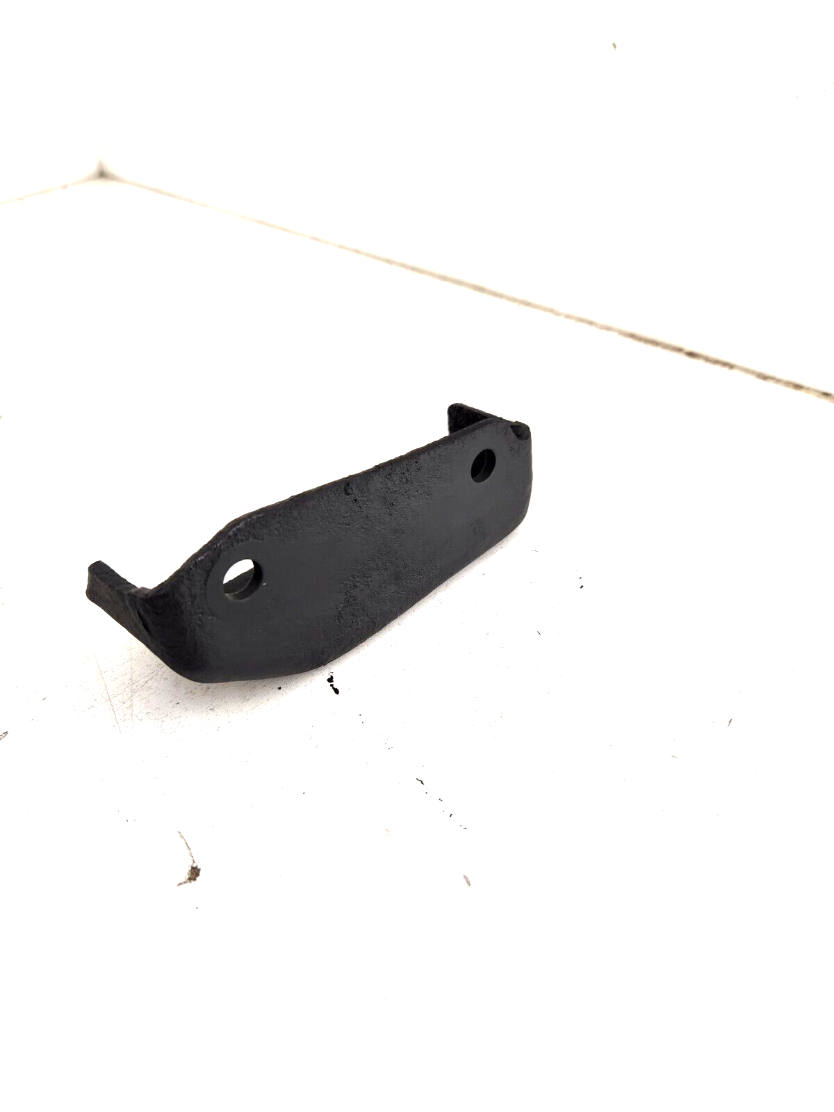 1999-02 Ford F250 F350 4R100 Transmission Shifter Cable Bracket Auto Trans OEM