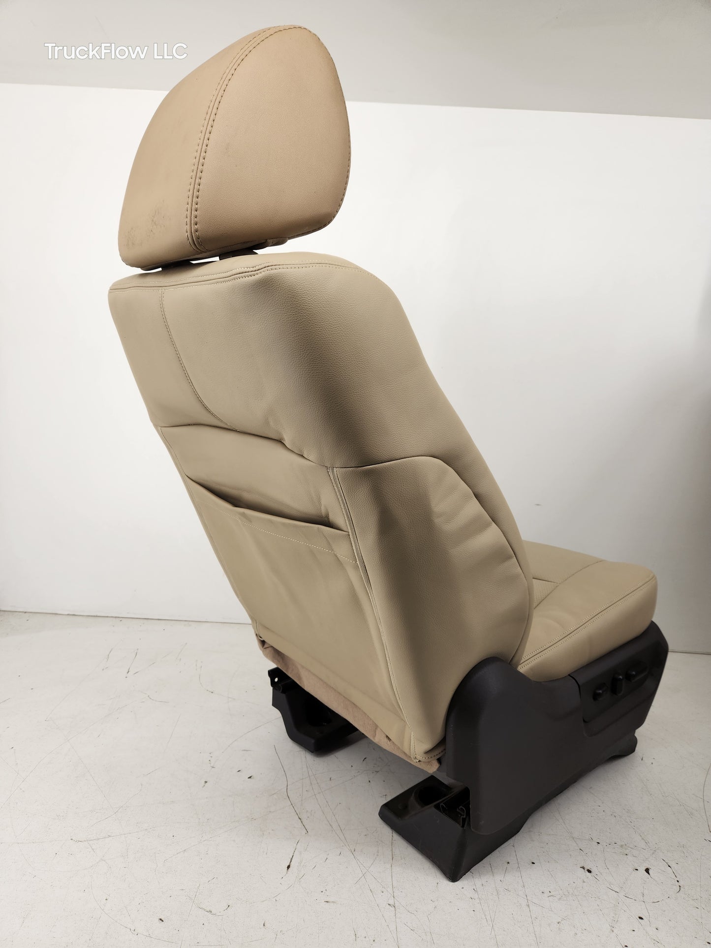 2011-2016 Ford F250 F350 F450 Lariat Front Bucket Seats Power Heated Cooled Tan (Adobe)