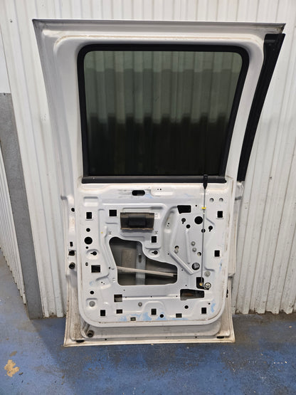 2013-2016 F250-F550 Super Duty Left Rear Crew Cab Door w/ Power Window Paint Code (UG) Pearl White