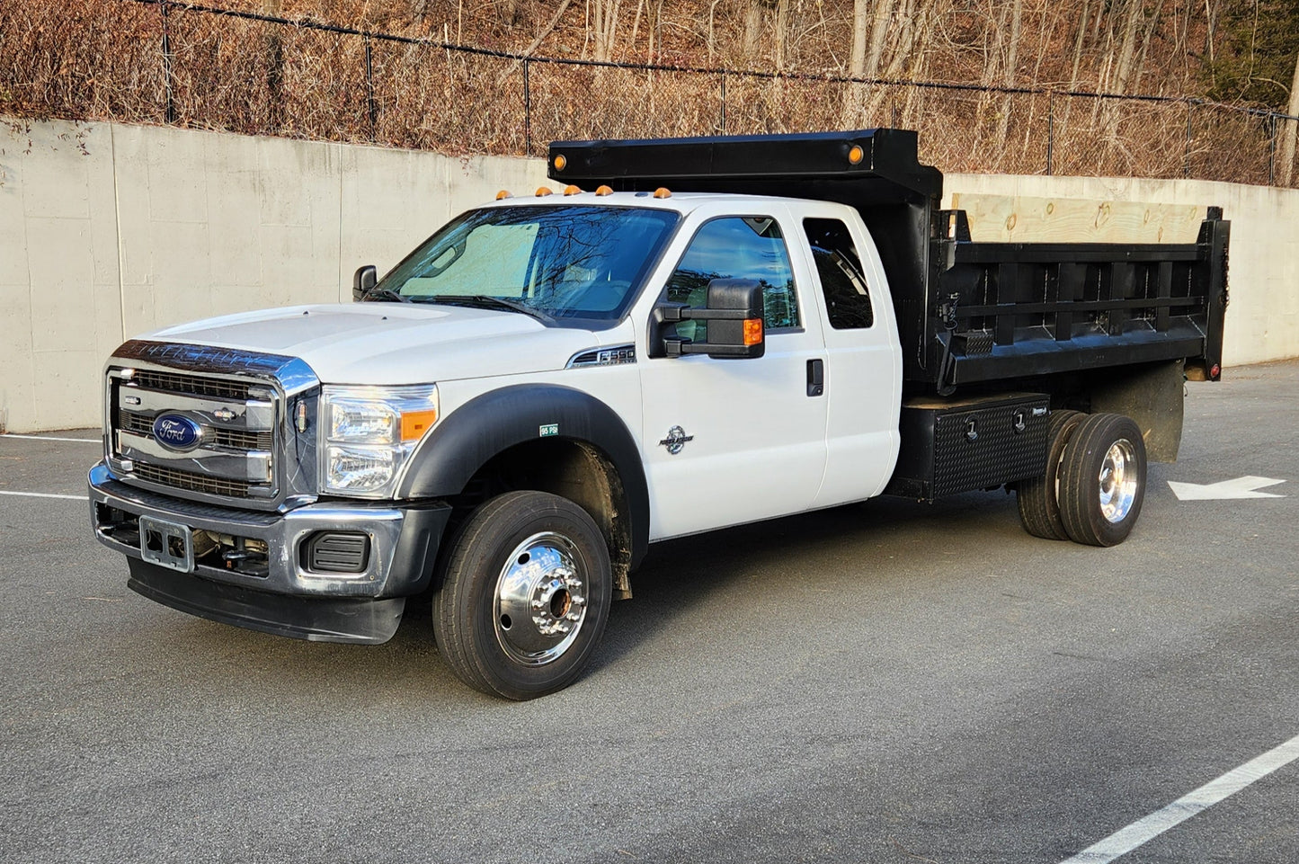 2016 FORD F550 Super Cab & Chassis (162" Wheel Base) w/ Mason Dump 4x4 102k mi