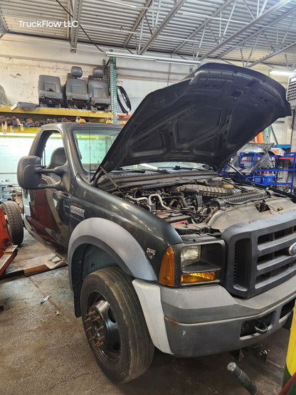 2007 Ford F450 XL 6.8L V10 5R110 4x4 REGULAR CAB, CAB AND CHASSIS, (60" Cab to Axle)