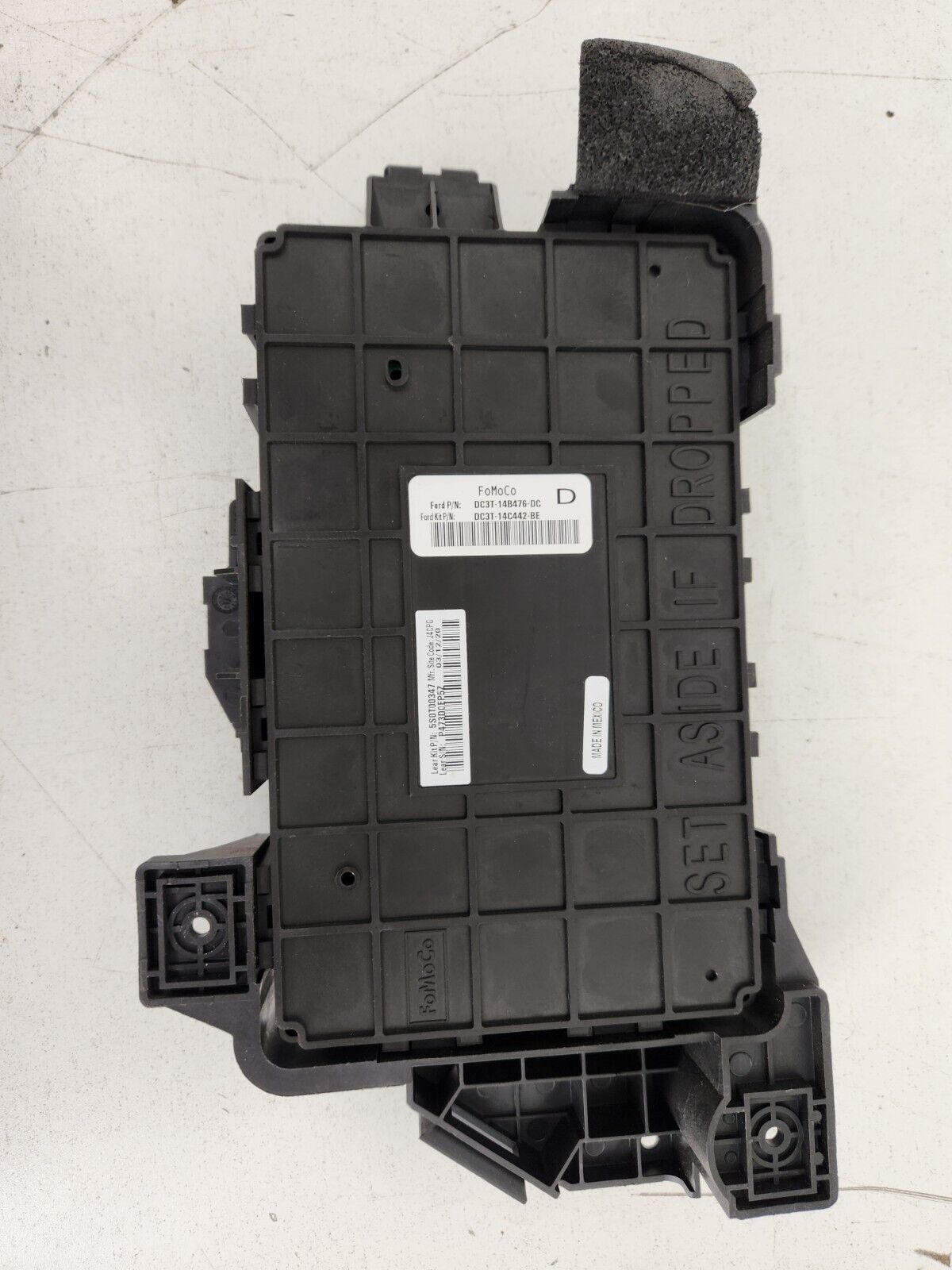 2011 Ford F250 F350 F450 F550 Body Control Computer Module BCM DC3T-14B476-DC