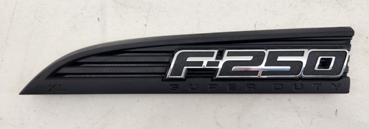 2011-2016 FORD F250 Super Duty XL LH Side Fender Emblem OEM CC34-25000A73-AAW