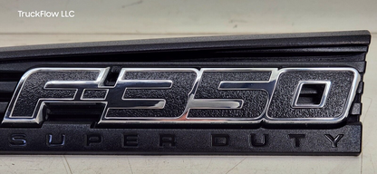 2011-2016 FORD F350 Super Duty XL LH Left Driver Side Fender Emblem Used OEM