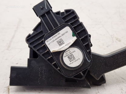 2011 Ford F250 F350 F450 Accelerator gas Pedal 6.2L or 6.7L BC3A-9F836-DD