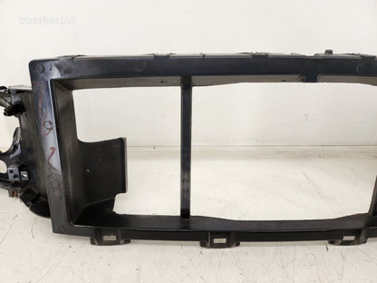 99-04 FORD F250 F550 Super Duty HEADER PANEL SUPPORT MOUNT ASSEMBLY OEM