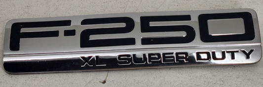 2005-2007 FORD F250 F-250 XL SUPER DUTY SIDE FENDER EMBLEM BADGE CHROME OEM USED