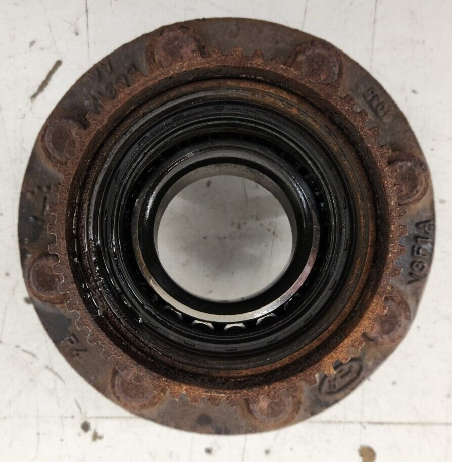 2011-2016 Ford F250 F350 Sterling 10.5 SRW Rear Axle Wheel Bearing Hub OEM