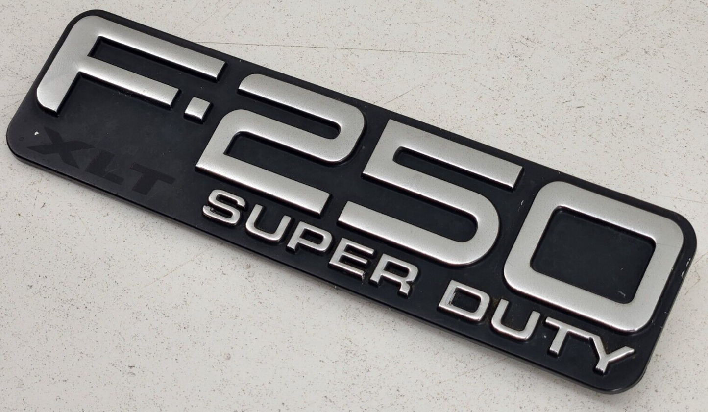 1999 00 01 02 03 2004 FORD F250 XLT SUPER DUTY SIDE EMBLEM LOGO BADGE SYMBOL