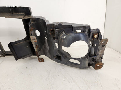 99-04 FORD F250 F550 Super Duty HEADER PANEL SUPPORT MOUNT ASSEMBLY OEM