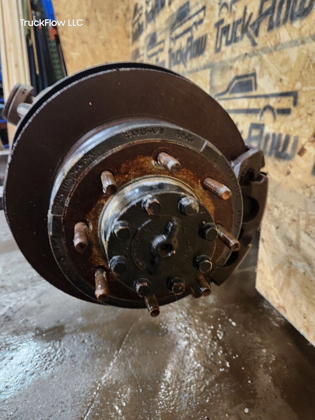 2011-2012 FORD F250 PICKUP REAR Axle SRW 3:31 Ratio