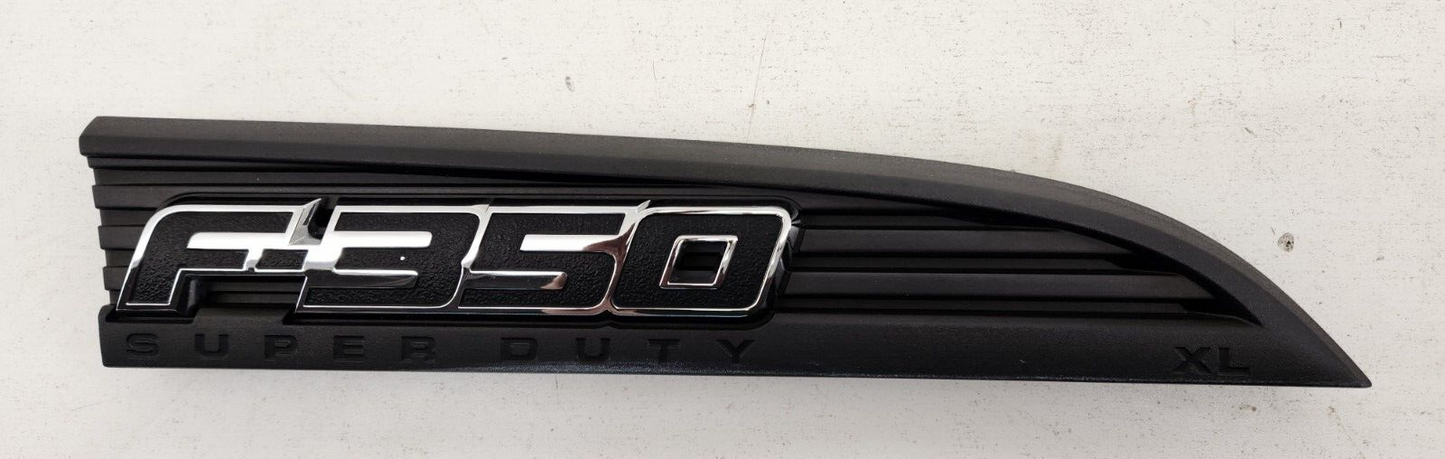 2011-2016 FORD F350 Super Duty XL RH Side Fender Emblem OEM