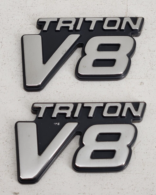 99-04 FORD F250 F350 SUPER DUTY TRITON V8 *PAIR* SIDE FENDER EMBLEM BADGE OEM