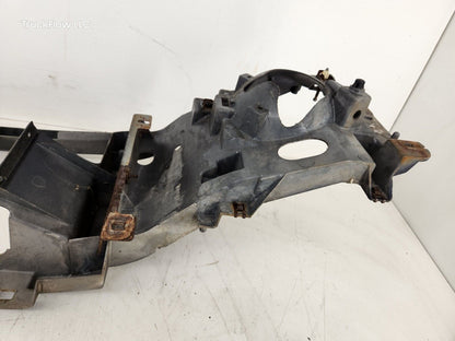 99-04 FORD F250 F550 Super Duty HEADER PANEL SUPPORT MOUNT ASSEMBLY OEM