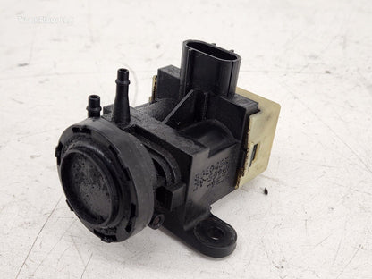 2008-2010 Ford F250 F350 Super Duty Hub Locking Solenoid 7C34-9H465-AC