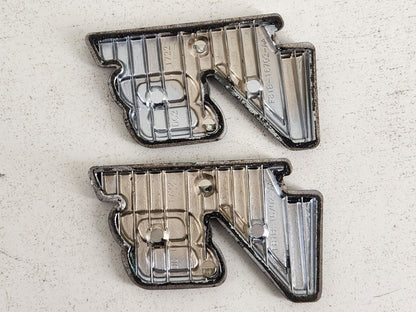 99-04 FORD F250 F350 SUPER DUTY TRITON V8 *PAIR* SIDE FENDER EMBLEM BADGE OEM